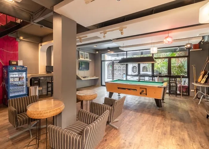 Cheqinn - Sukhumvit 4 Nana Plaza Hostel Bangkok