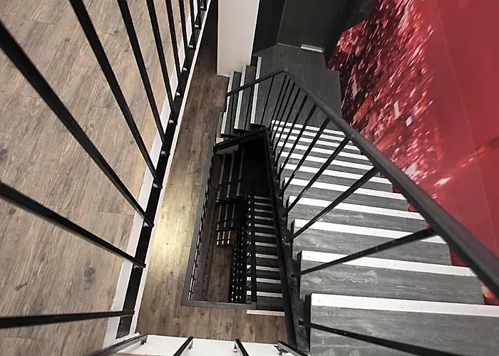 Cheqinn - Sukhumvit 4 Nana Plaza * Bangkok